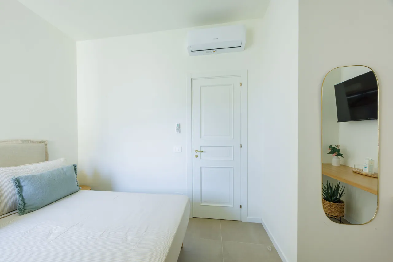 the blue bedroom at Casa Awaya
